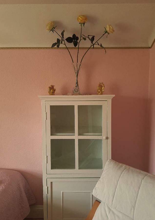 Garpenbergs B&B, Bnb Esterno foto